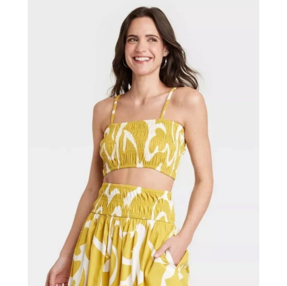 A New Day Women's XS Fitted Smocked Crop Tube Top Mustard Yellow Tropical